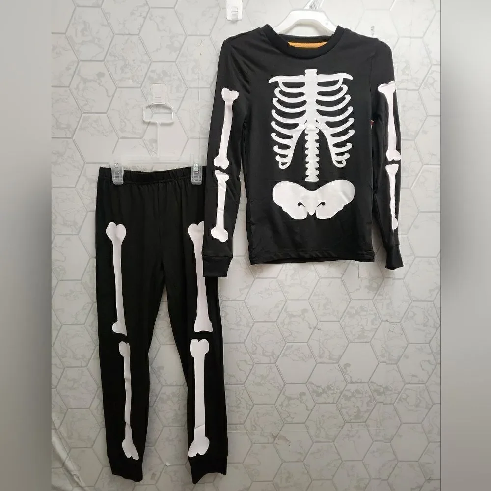 Copy. Nwt Kids Glow In The Dark Halloween Skeleton 2 Piece Pajama Set